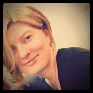 Meet your Posher, Kristin